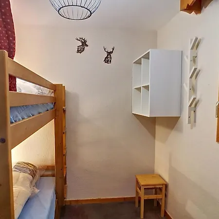 Location 2 Pieces 30m² 4 Pers Aux Menuires Avec Balcon Plein Sud, Pied Des Pistes - Fr-1-178-384 Ле-Брюйер