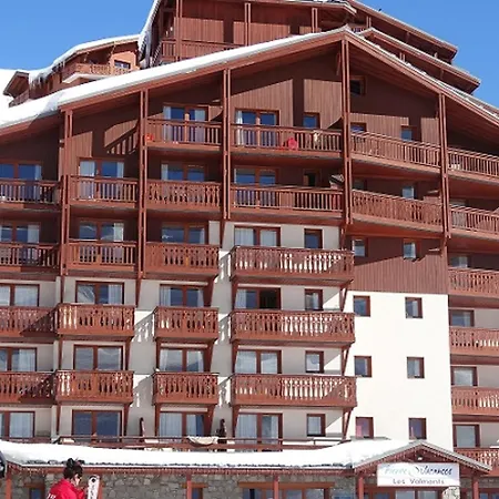 Location 2 Pieces 30m² 4 Pers Aux Menuires Avec Balcon Plein Sud, Pied Des Pistes - Fr-1-178-384 Appartement