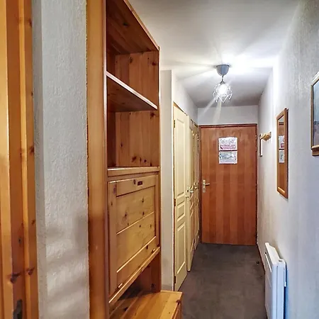 Location 2 Pieces 30m² 4 Pers Aux Menuires Avec Balcon Plein Sud, Pied Des Pistes - Fr-1-178-384 Appartement